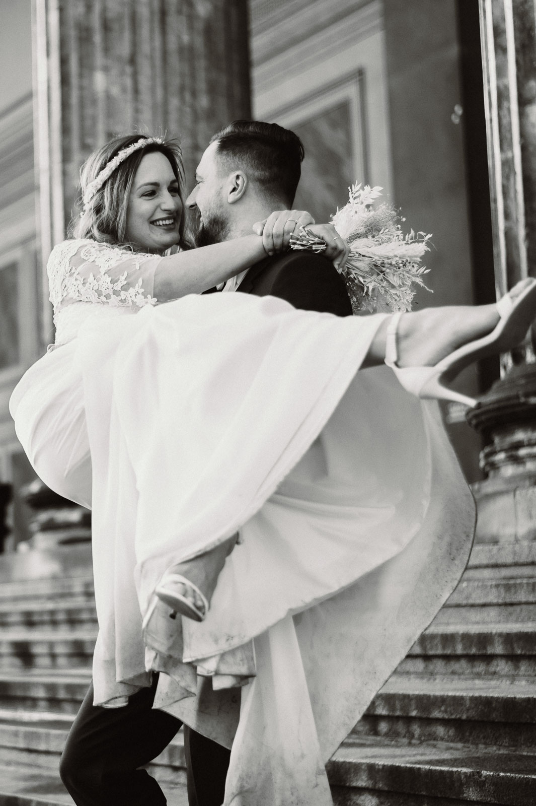 Hochzeitsfotografie Berlin Hochzeitsreportage Museumsinsel Winterhochzeit Standesamt Winterwedding Elegance Glamwedding Jana-Lea Becker